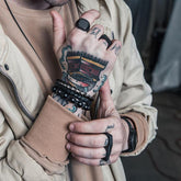 Men’s Simple Horn Bracelet – Natural Style Minimalist Fashion Jewelry